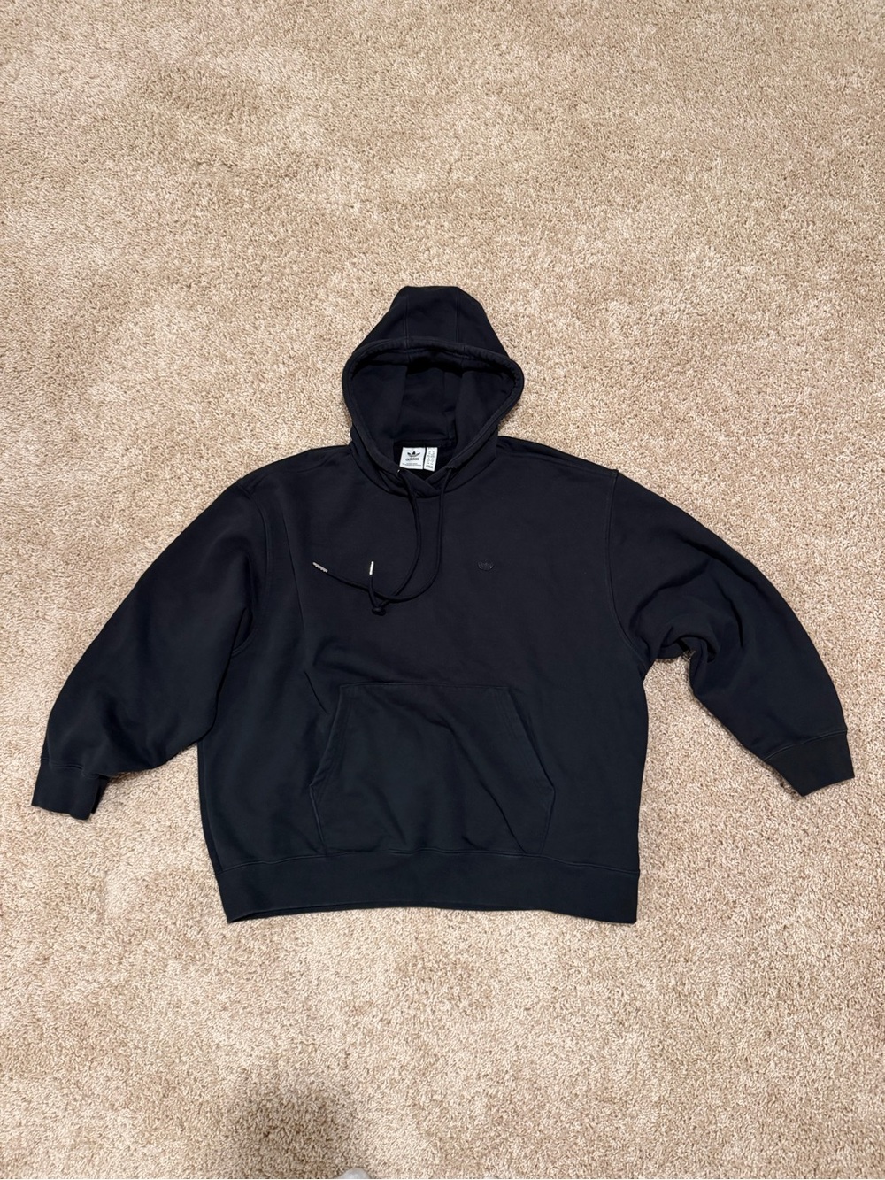 adidas Black Pullover Hoodie with Front Pocket